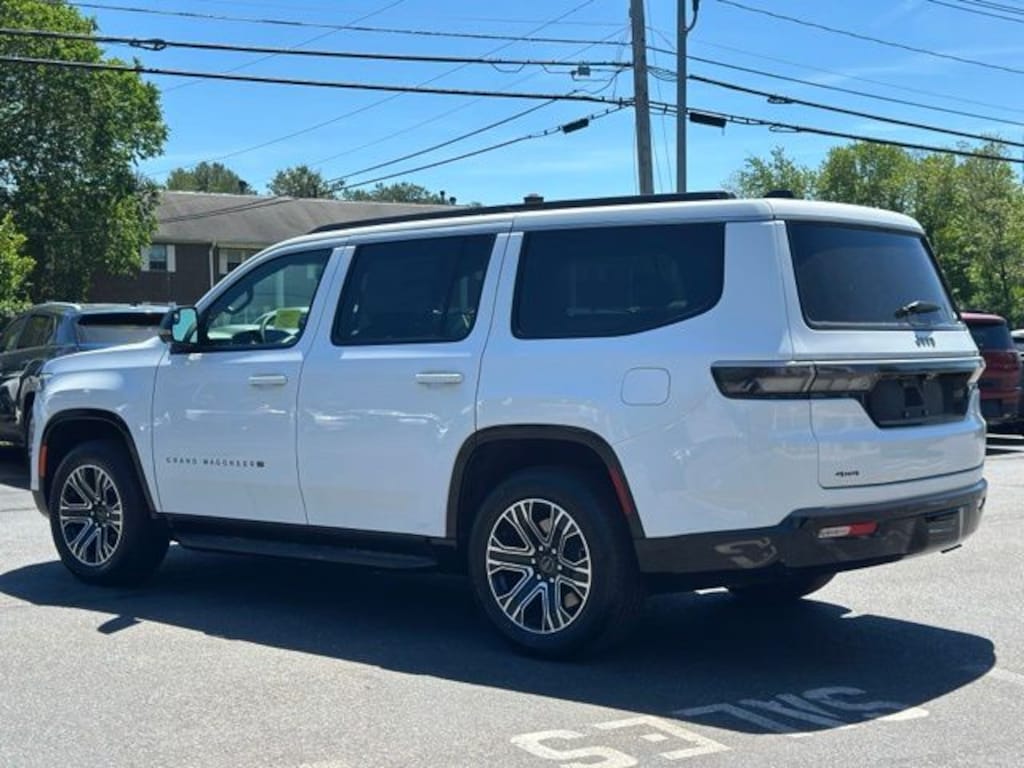 New 2026 Jeep Grand Wagoneer 4X4 Sport Utility