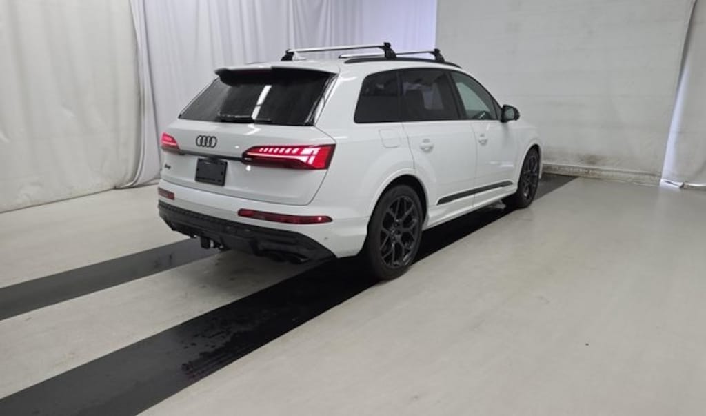 Used 2025 Audi SQ7 Premium Plus SUV