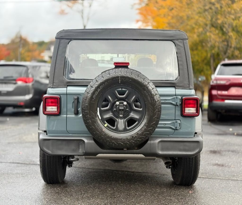 New 2026 Jeep Wrangler Sport Sport Utility