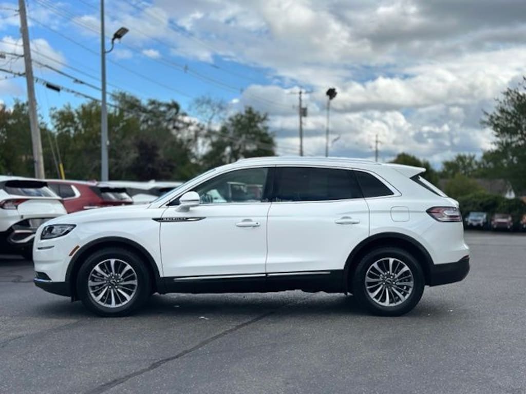 Used 2023 Lincoln Nautilus Reserve SUV