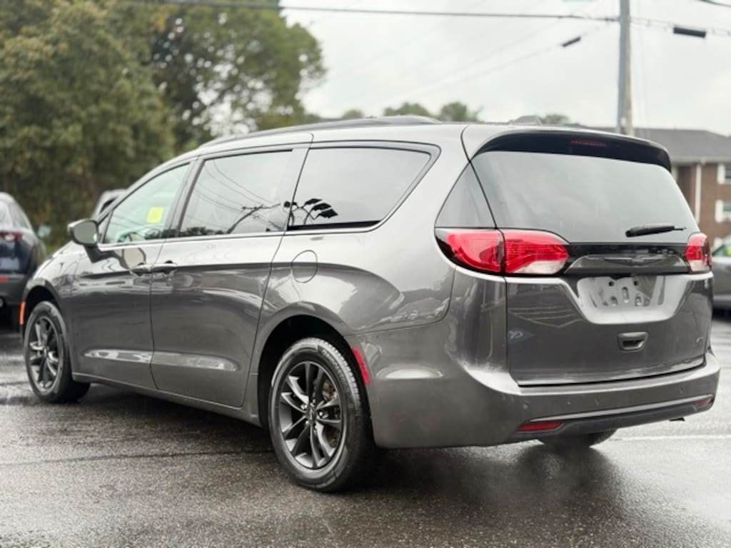 Used 2020 Chrysler Pacifica Launch Edition Minivan/Van