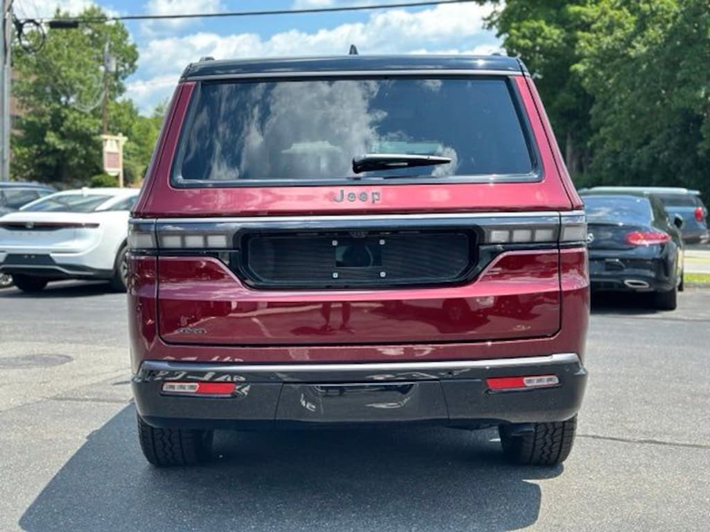 New 2026 Jeep Grand Wagoneer Upland Sport Utility