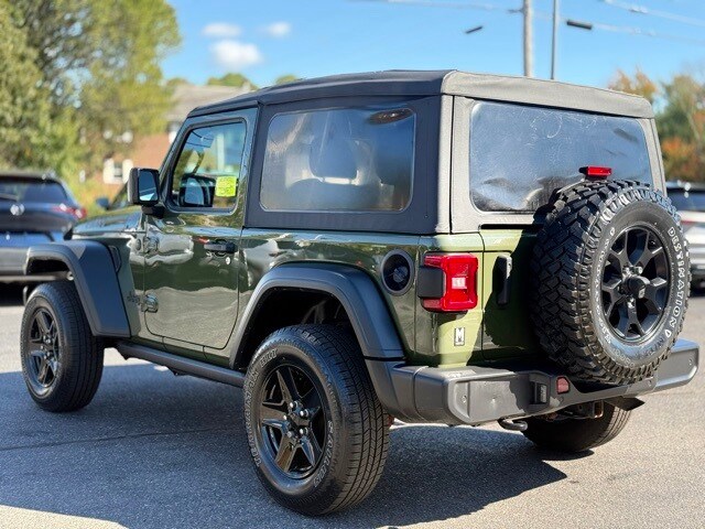 2021 Jeep Wrangler Willys photo 2