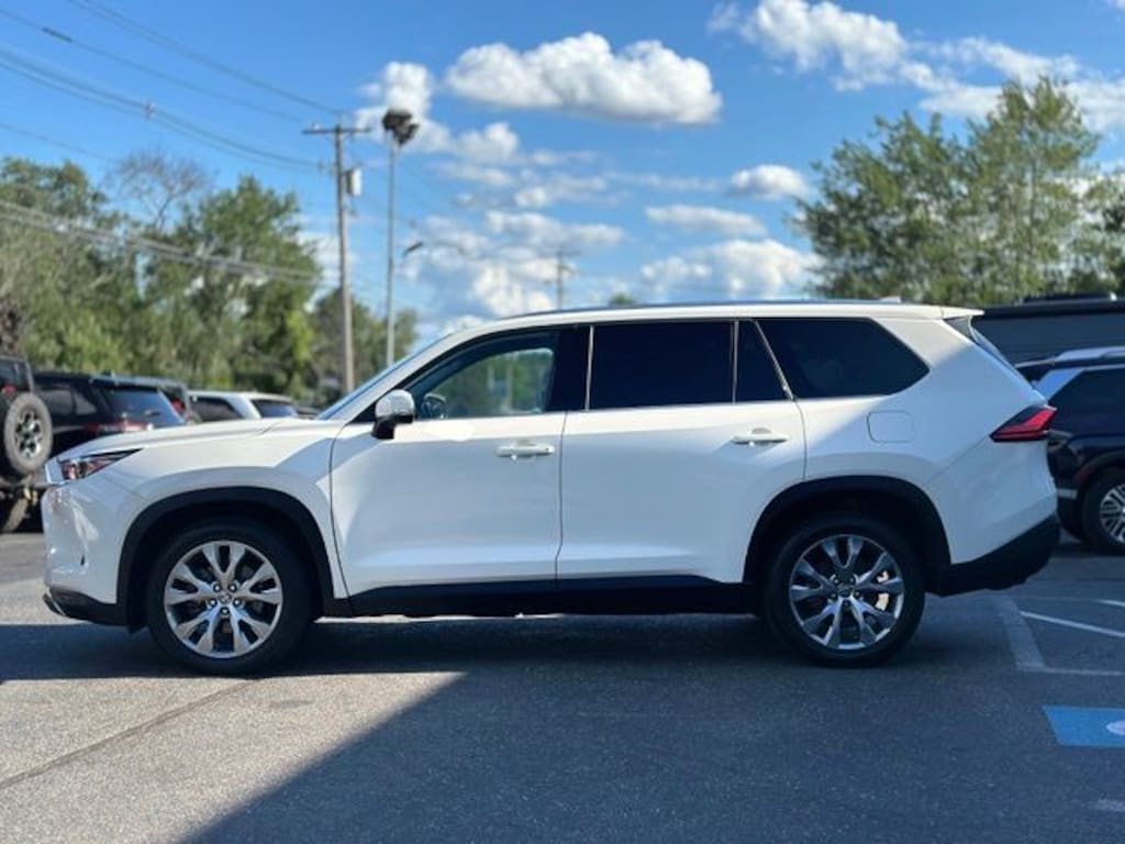 Used 2024 Toyota Grand Highlander Limited SUV