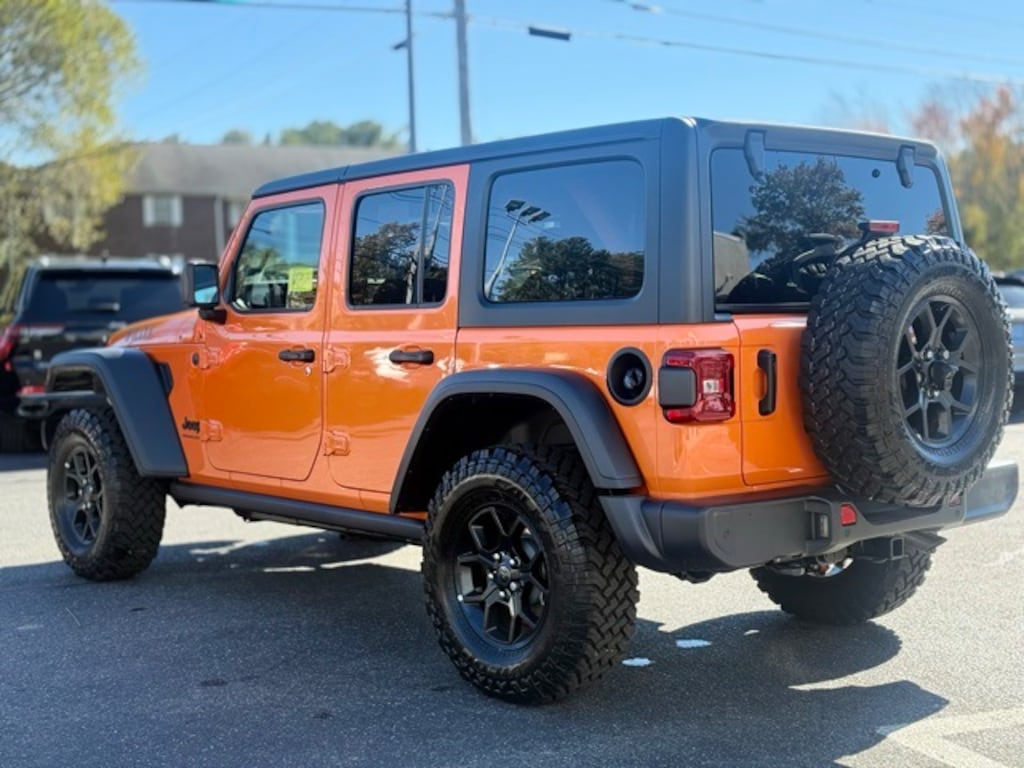 New 2025 Jeep Wrangler Willys Sport Utility