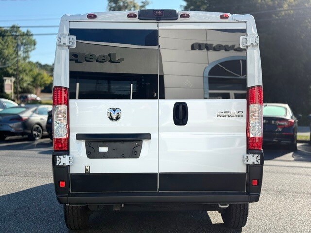2023 Ram ProMaster 2500 Base Cargo Van photo 2