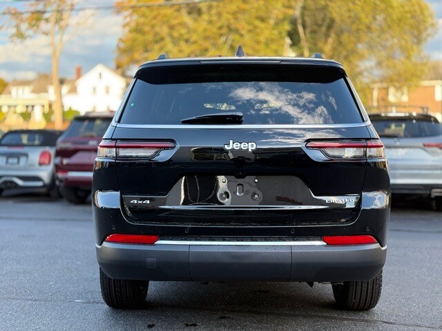 2025 Jeep Grand Cherokee Limited photo 4