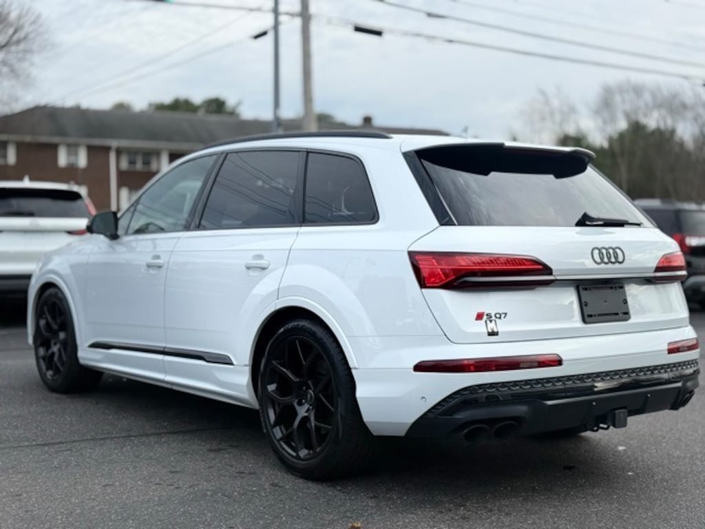 Used 2025 Audi SQ7 Premium Plus SUV