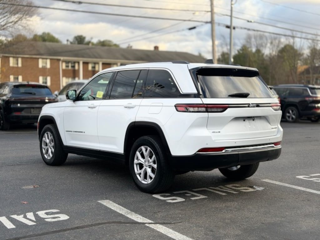 Used 2022 Jeep Grand Cherokee Limited SUV