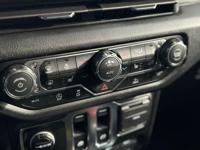 2026 Jeep Wrangler 2-Door Willys - Photo 15