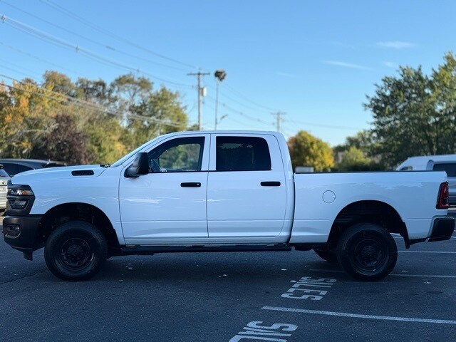 2025 Ram 2500 Tradesman photo 2