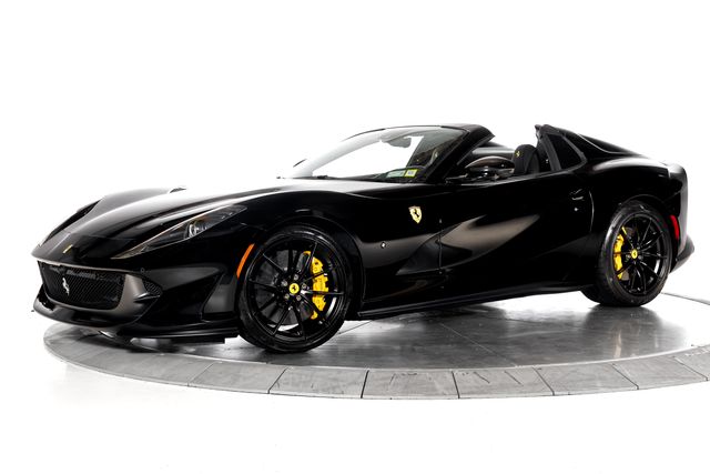 2022 Ferrari 812 GTS