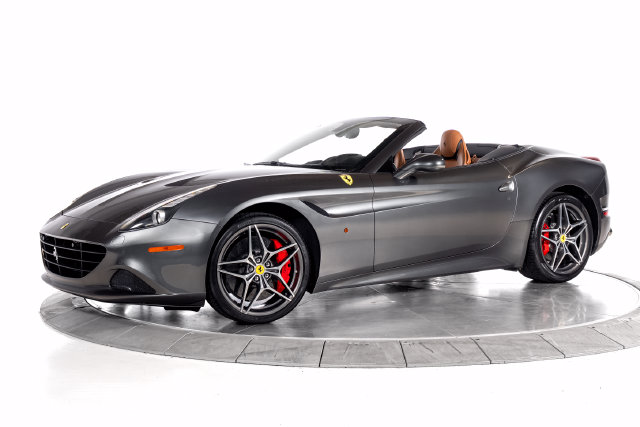 2016 Ferrari California T Base