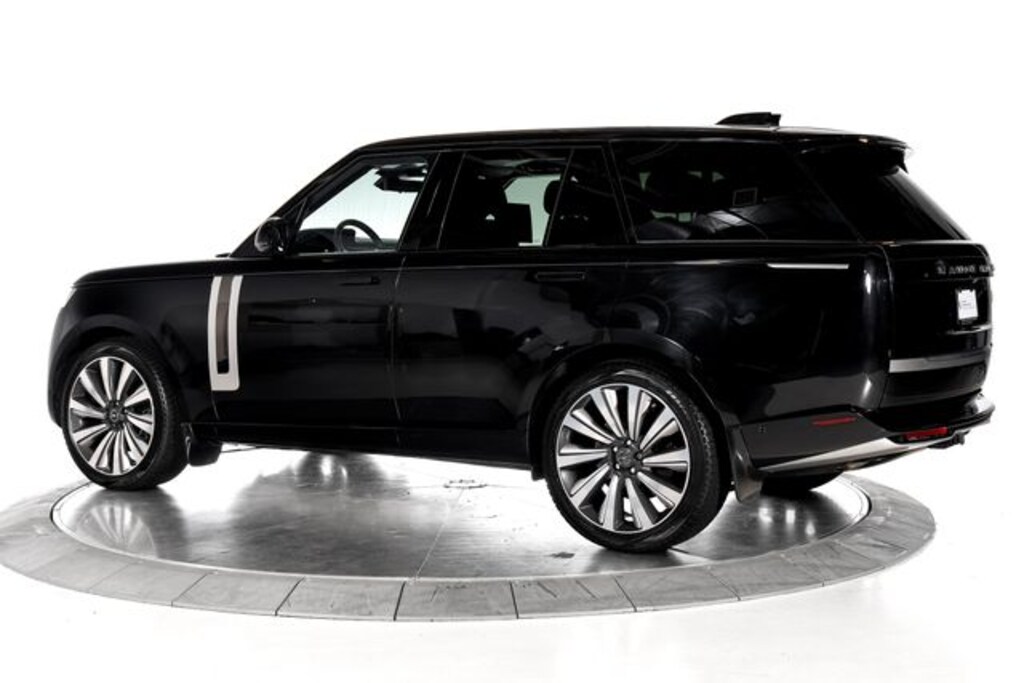 Used 2025 Land Rover Range Rover SV SUV