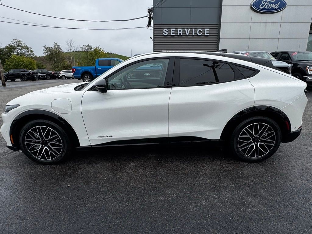 Used 2024 Ford Mustang Mach-E Premium SUV