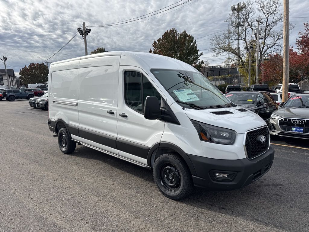 2026 Ford Transit photo 3