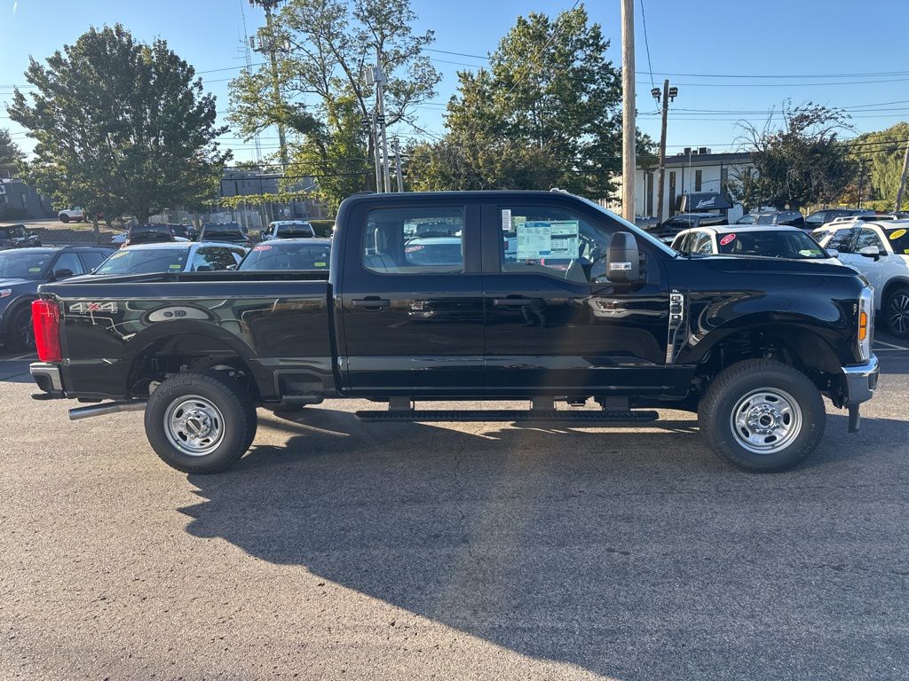2026 Ford F-250 photo 4