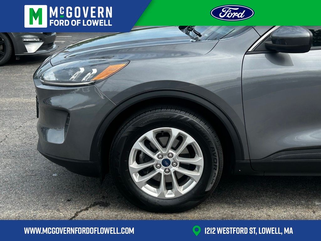 Used 2021 Ford Escape SE with VIN 1FMCU9G69MUA15476 for sale in Lowell, MA