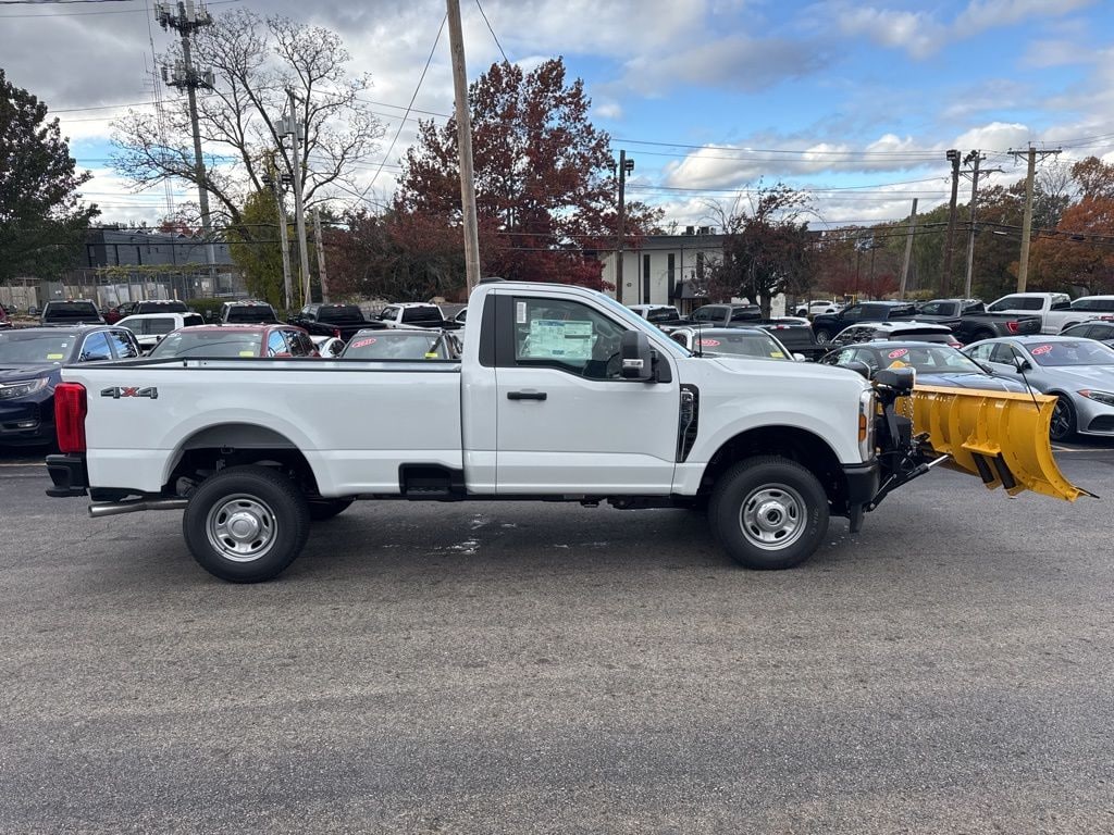 New 2026 Ford F-250 Reg Cab XL With a Plow Truck