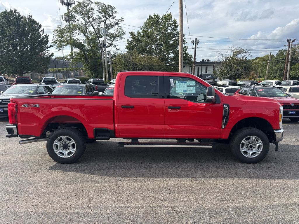 2026 Ford F-250 XLT photo 4