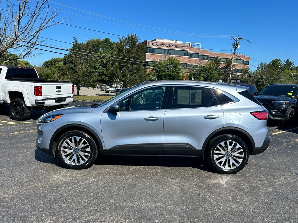 Used 2022 Ford Escape Titanium with VIN 1FMCU9J95NUB49860 for sale in Lowell, MA