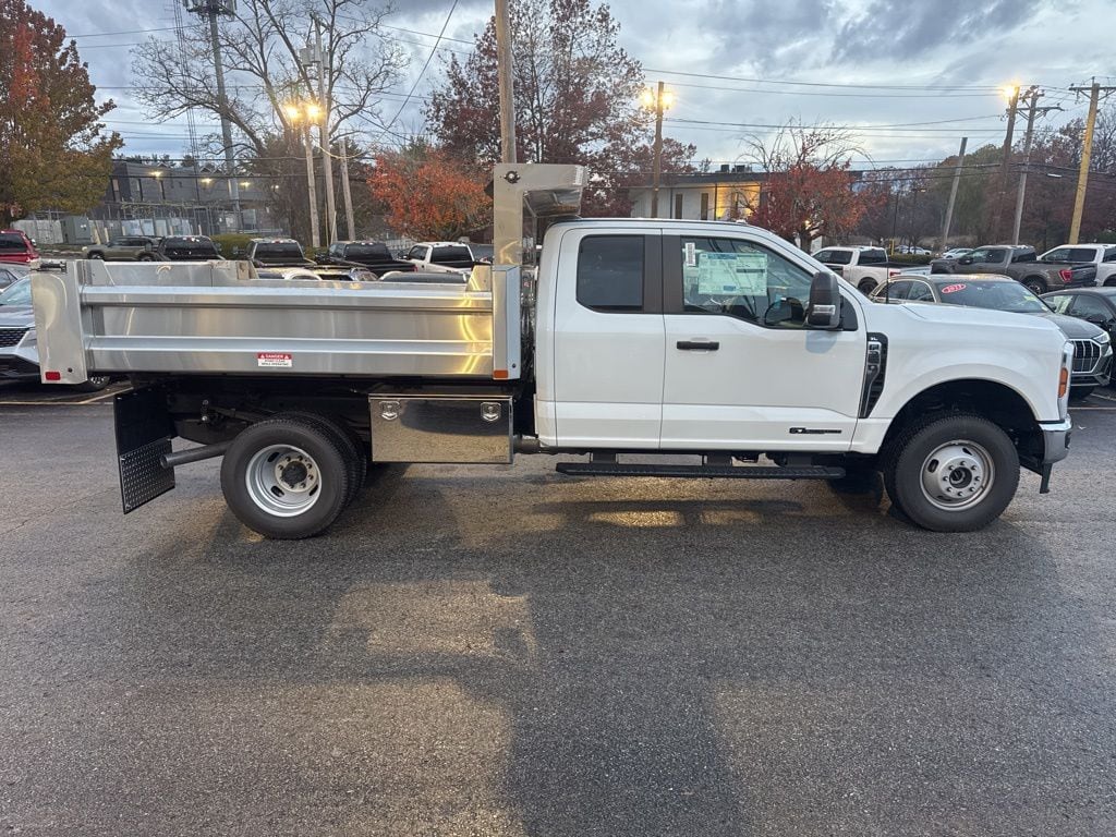 New 2026 Ford F-350 XL Chassis