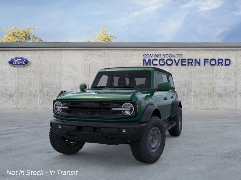 2025 Ford Bronco Outer Banks photo 3