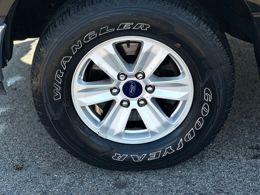 2018 Ford F-150 XL photo 3