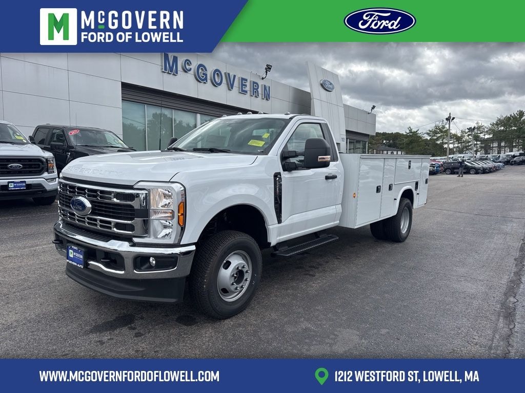 New 2024 Ford F-350SD XL Chassis