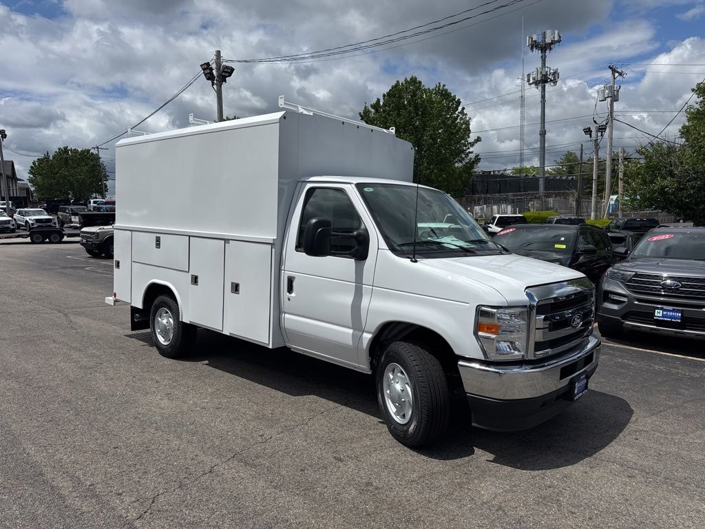 New 2027 Ford E-350SD Reading Enclosed Utility Cab/Chassis