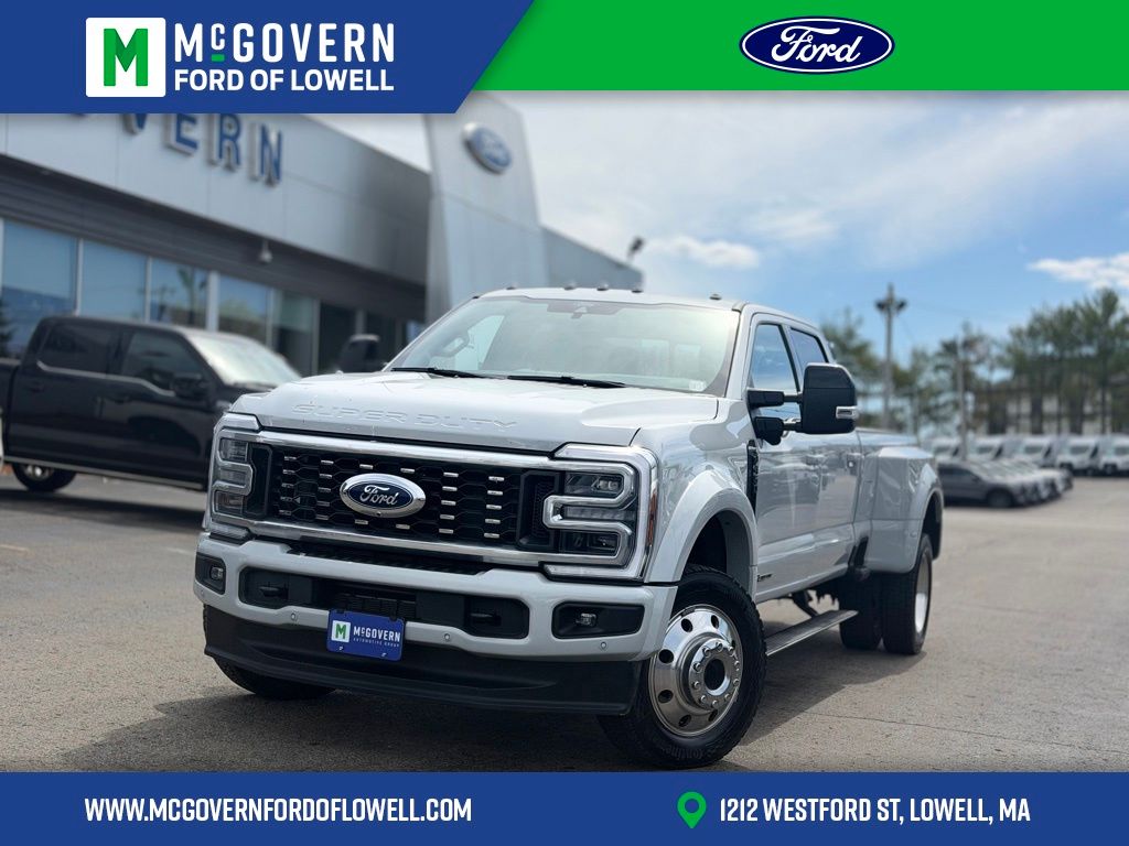 2025 Ford F-450 Platinum 4x4 Crew Cab 8' Box DRW's photo