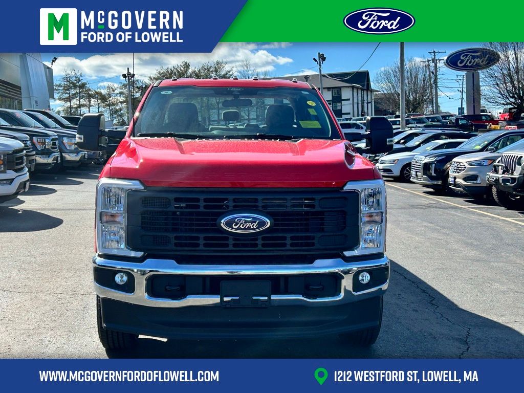 2025 Ford F-250 Super Duty XL's photo