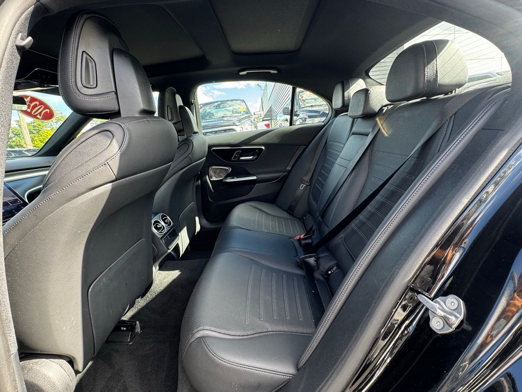 2024 Mercedes Benz C 300 photo 4