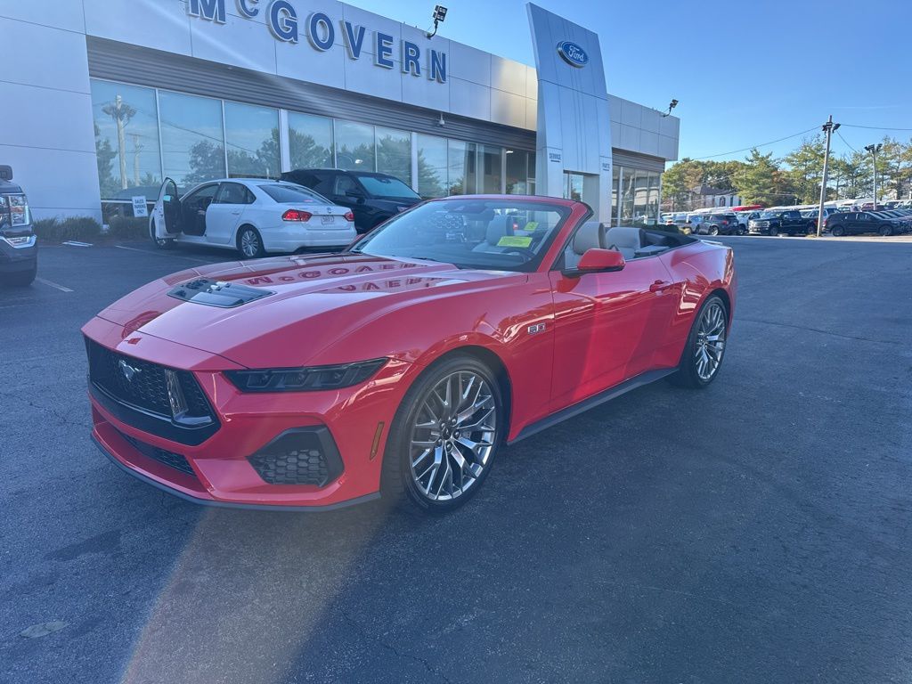 2025 Ford Mustang GT Premium Convertible photo 2