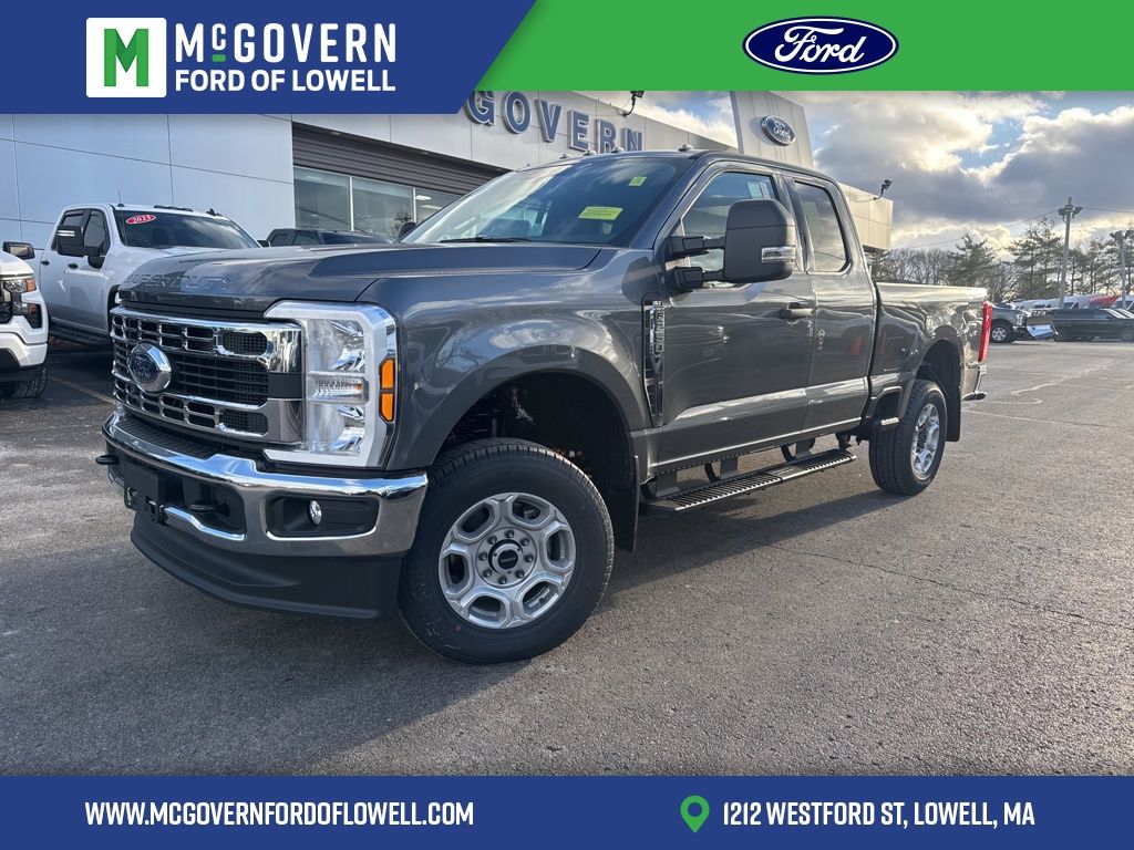 2026 Ford F-250 Super Duty XL's photo