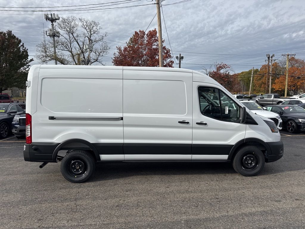 2026 Ford Transit photo 4