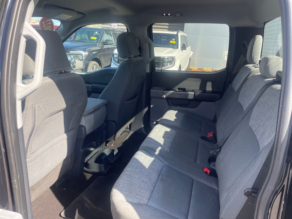2022 Ford F-150 XLT - Photo 11