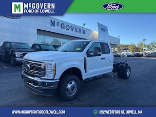 2026 Ford F-350 Super Cab Chassis Chassis