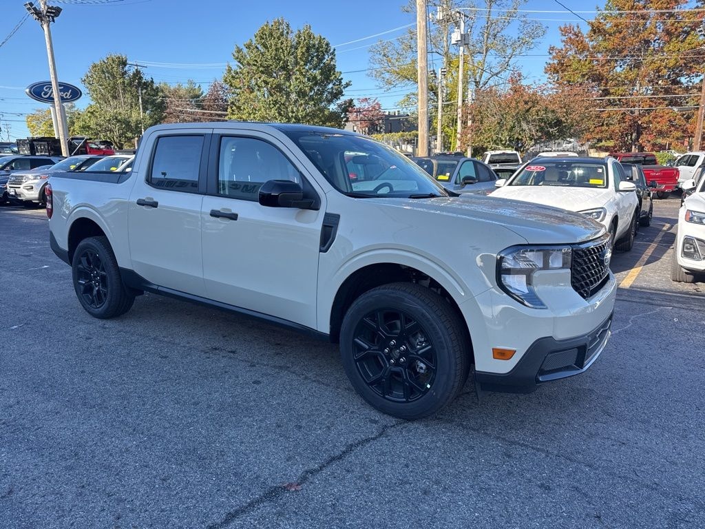 New 2025 Ford Maverick XLT Truck