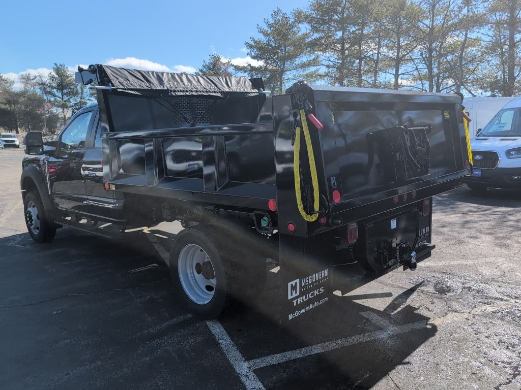 2026 Ford F-550 Super Duty Chassis Cab XL - Photo 4