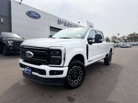 2025 Ford F-350SD Platinum Truck