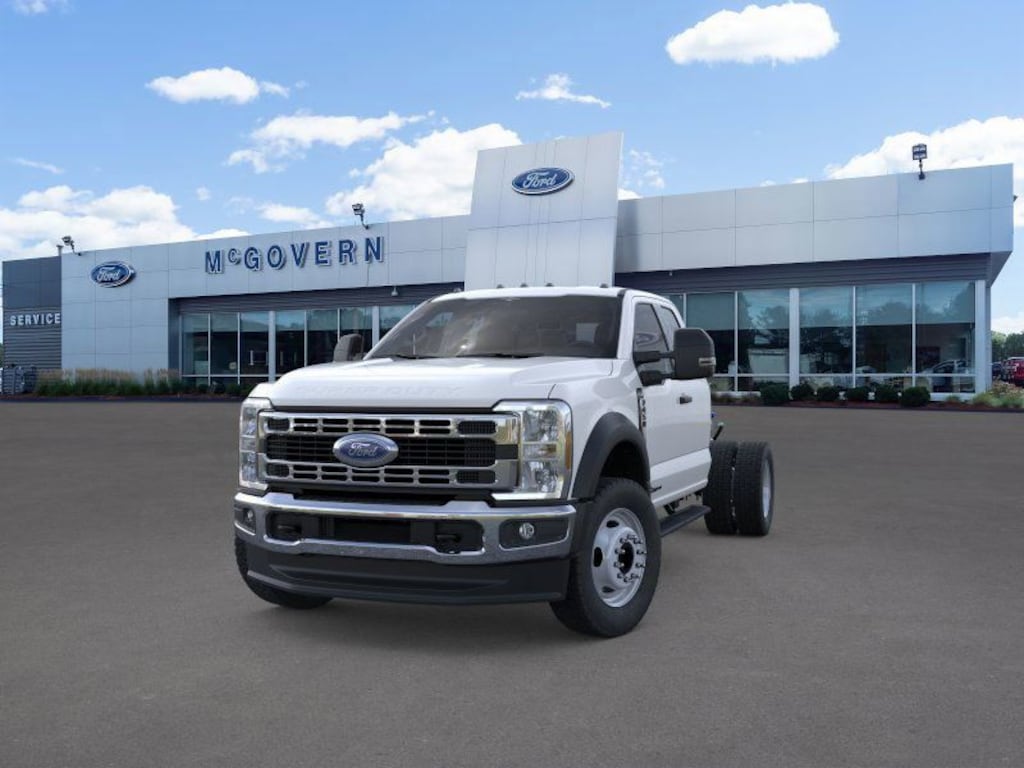 New 2026 Ford F-450SD XL Super Cab Reading Utility Body Chassis