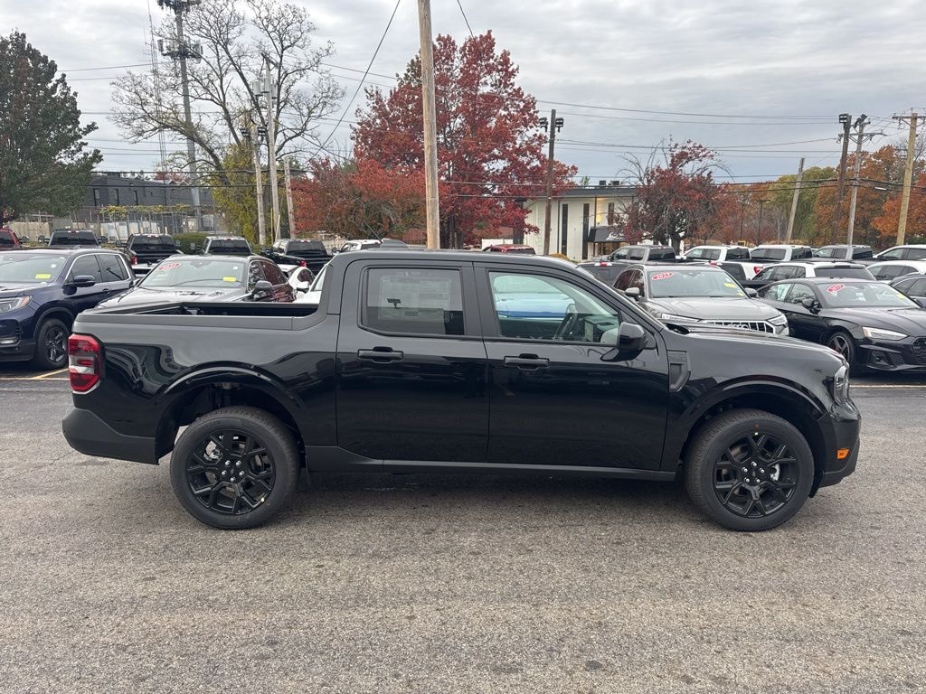 New 2025 Ford Maverick XLT Truck