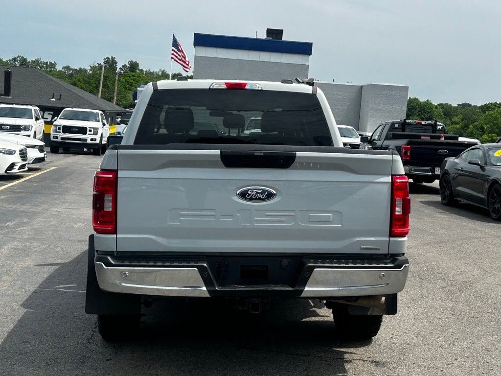 2023 Ford F-150 XLT photo 4