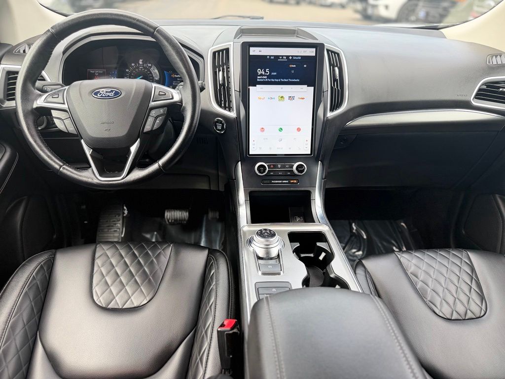 2023 Ford Edge Titanium - Photo 12