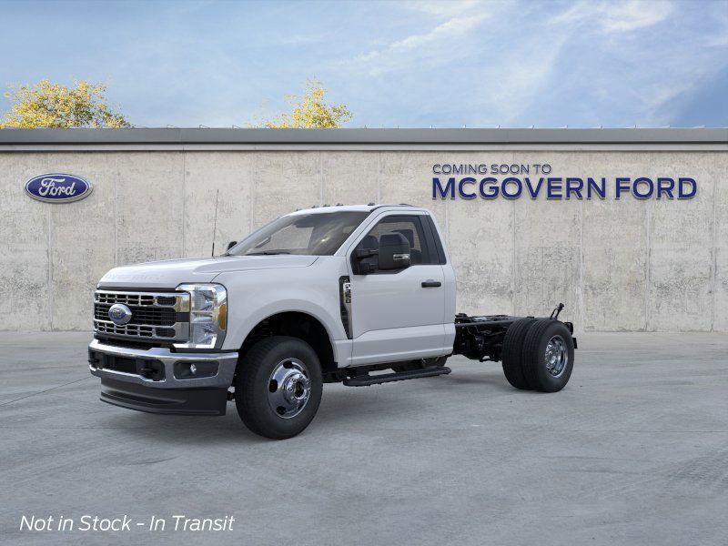 2026 Ford F-350 XL photo 2