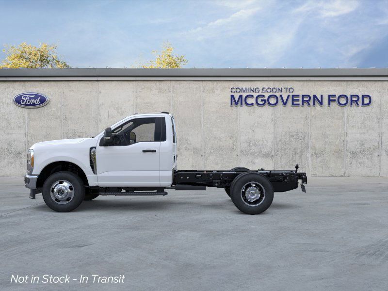 2026 Ford F-350 XL photo 4