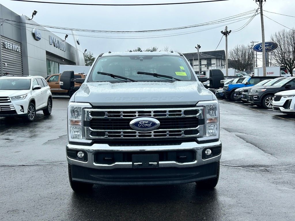 New 2025 Ford F-250SD XLT Truck