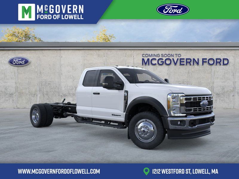 2026 Ford F-550 Super Duty Chassis Cab's photo