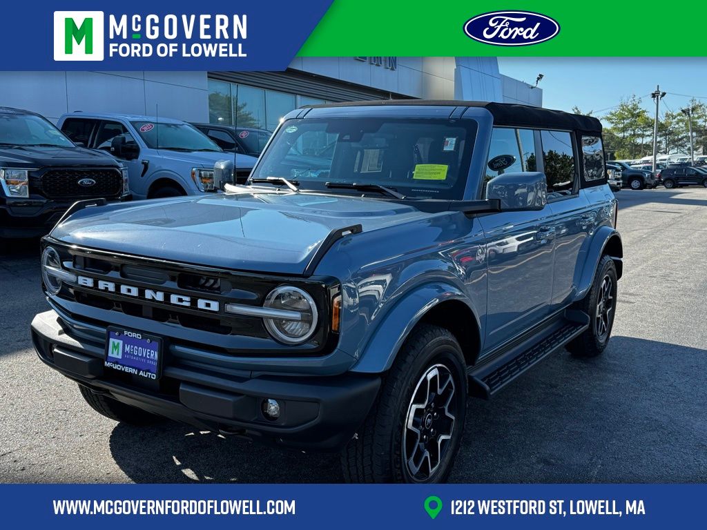 2025 Ford Bronco 4-Door Outer Banks's photo
